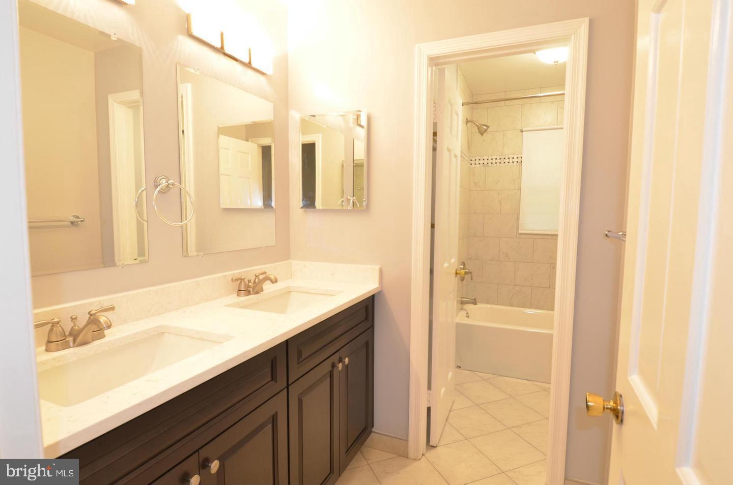 CHAPELWOOD - Residential Lease