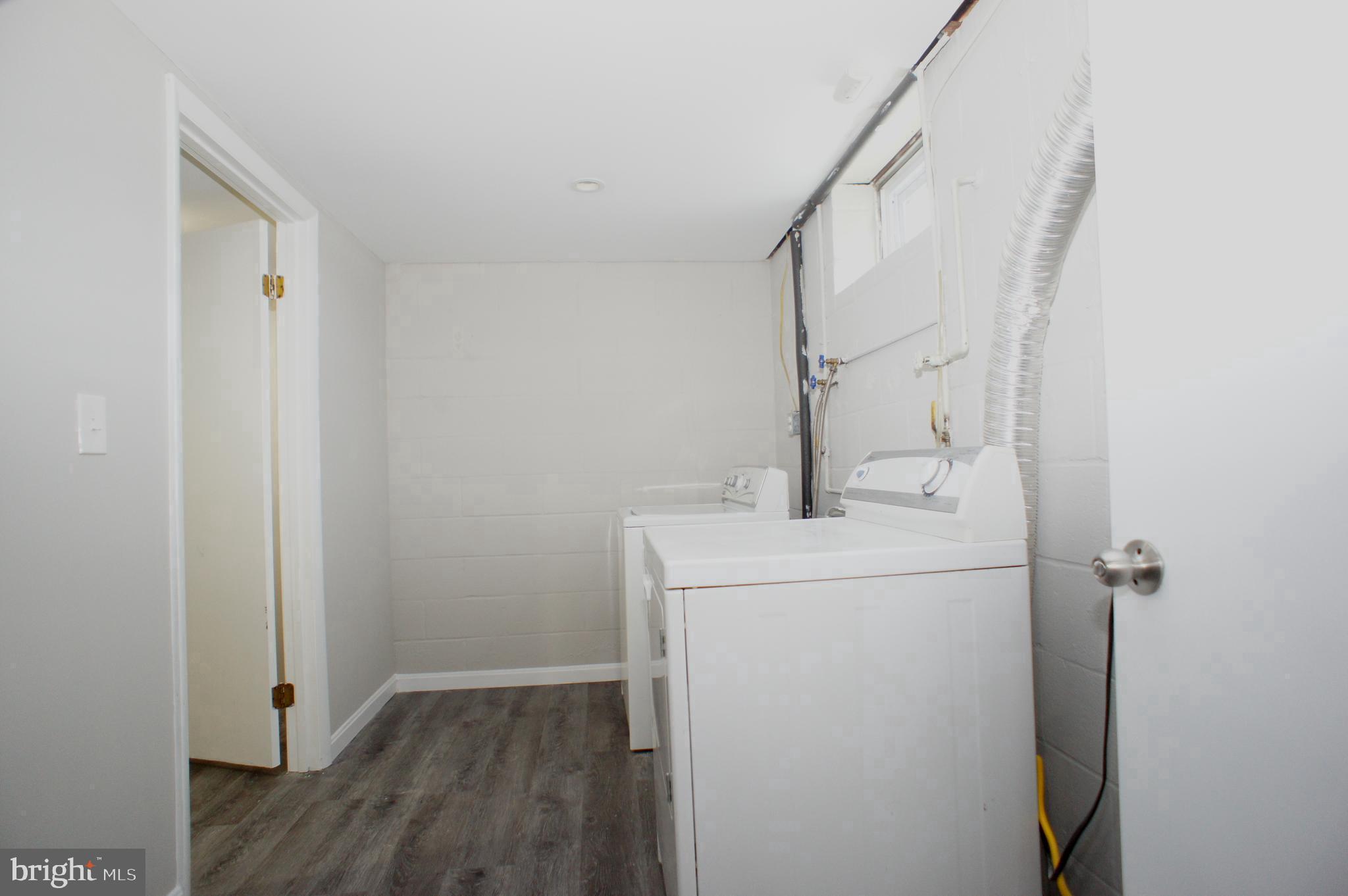 HARWOOD PARK - Residential Lease