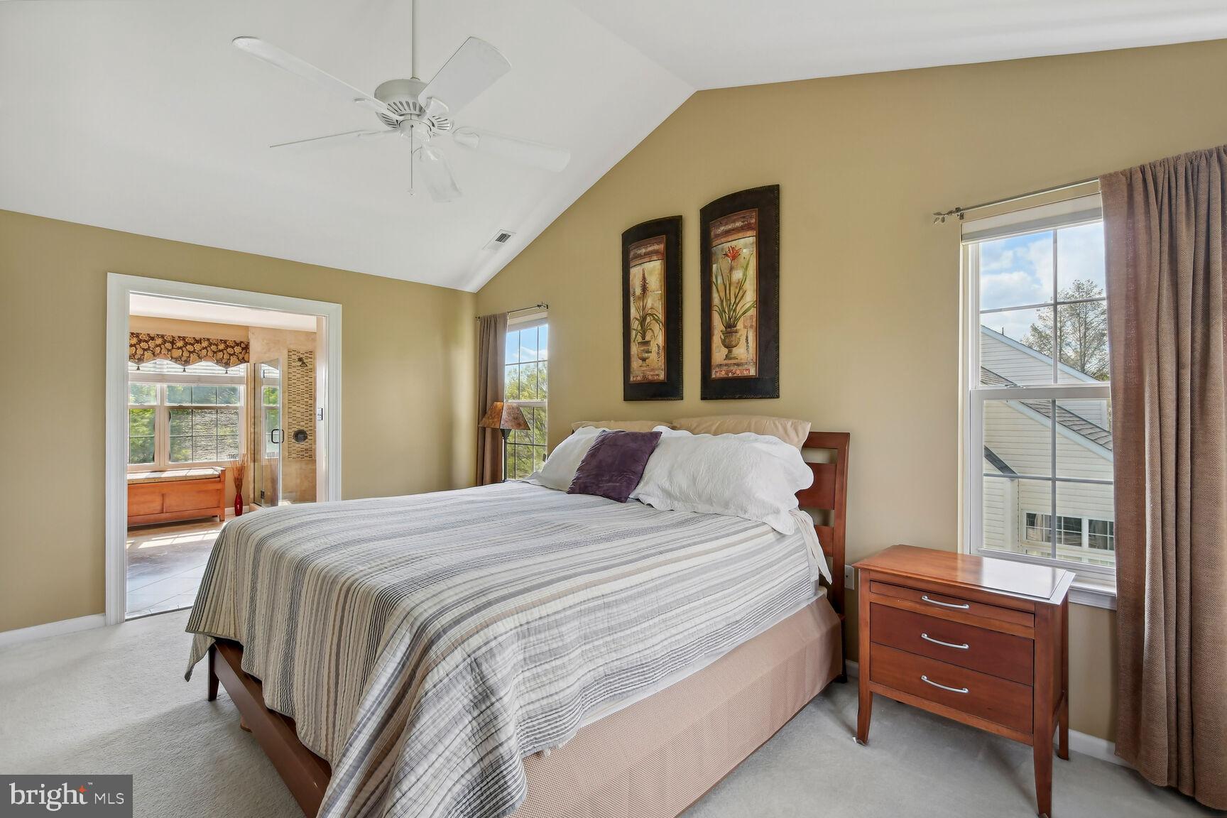 POTOMAC CROSSING - Residential