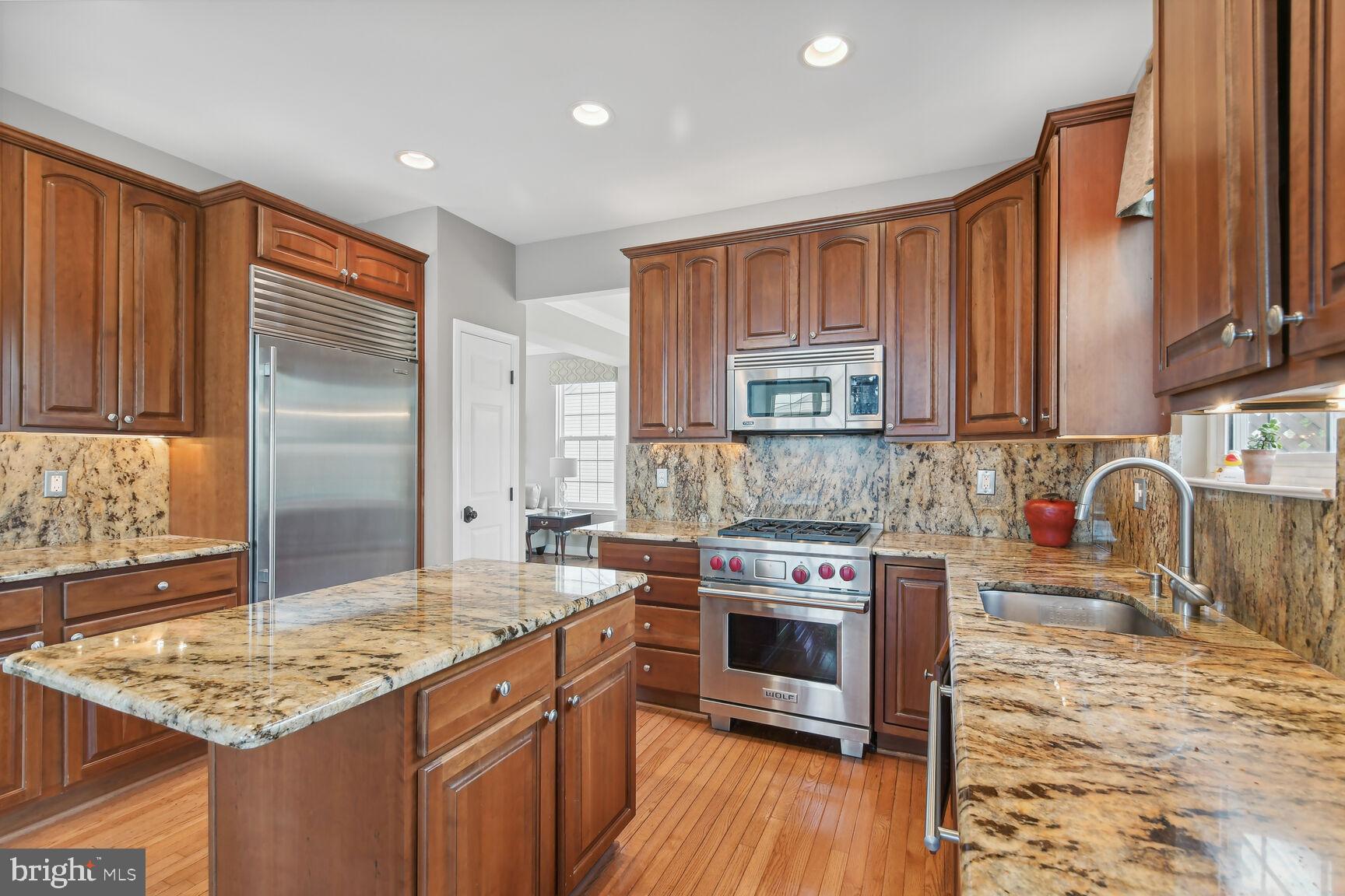 POTOMAC CROSSING - Residential