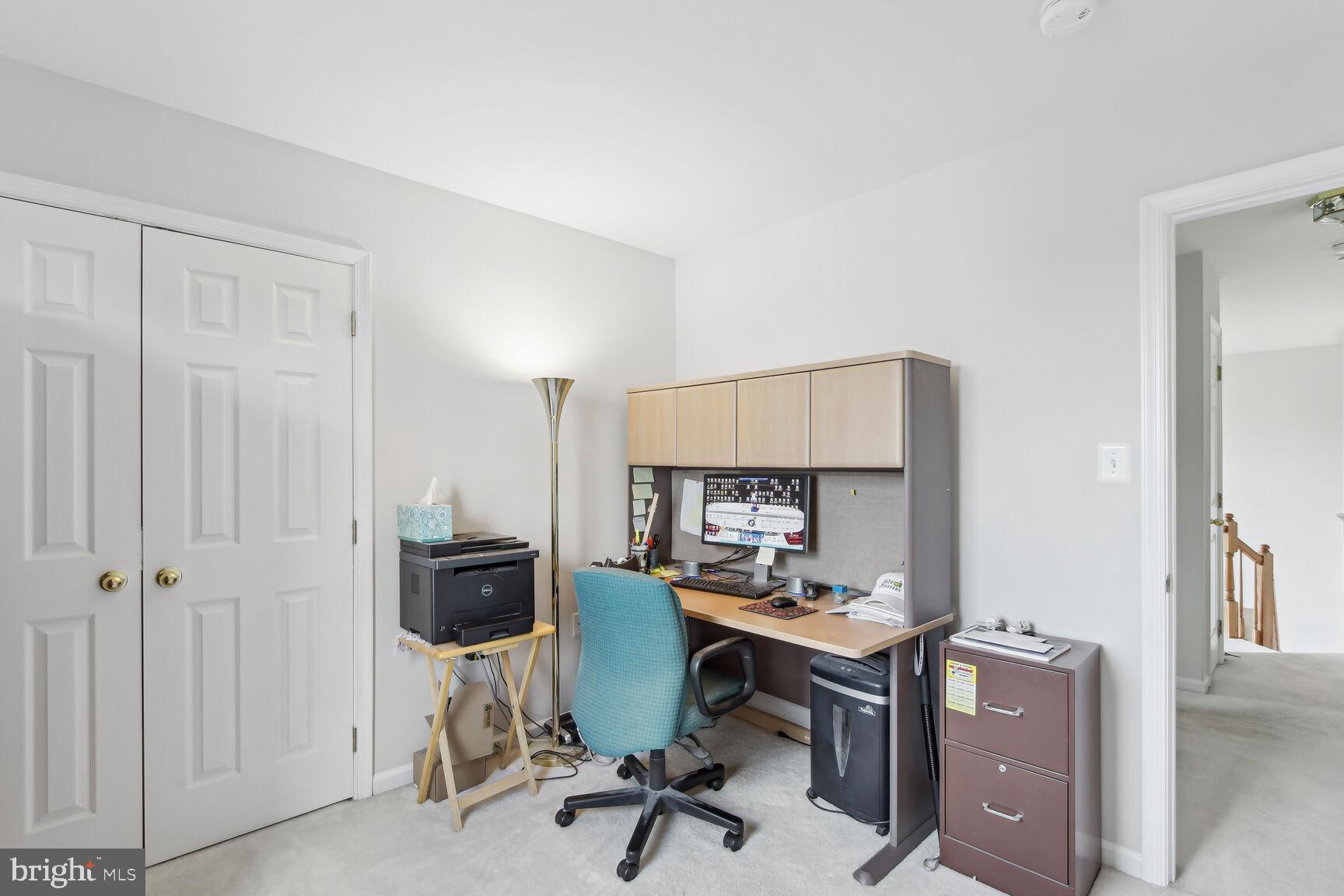 POTOMAC CROSSING - Residential