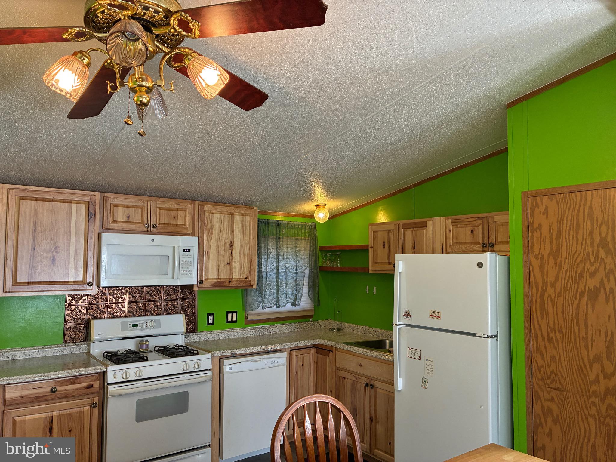 22314 RAVEN CIRCLE