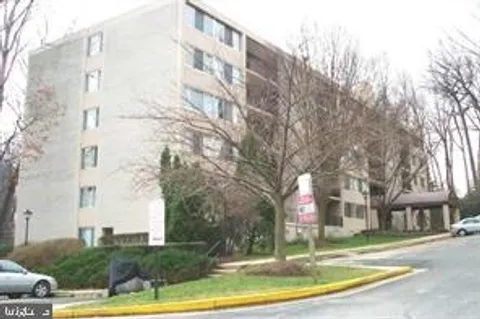 7753 Patriot Drive Unit 44, Annandale, VA MLS: VAFX2233900