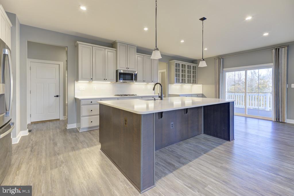FAUQUIER SPRINGS COUNTRY CLUB - Residential Lease