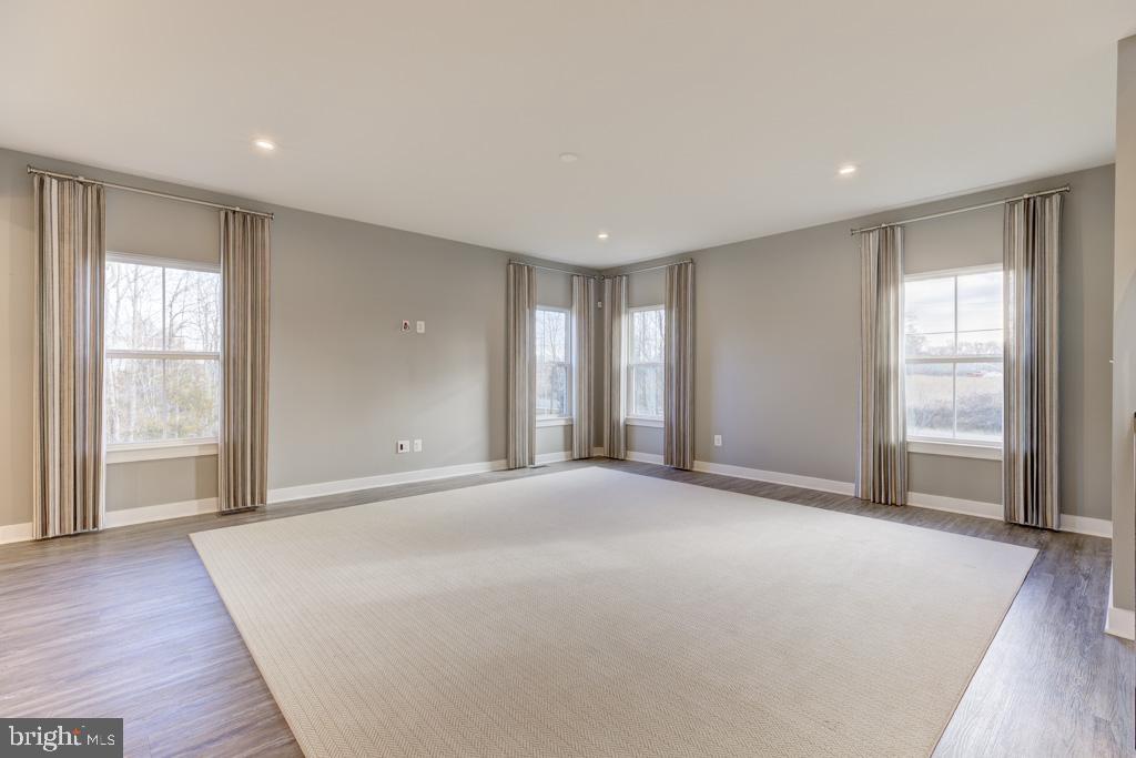 FAUQUIER SPRINGS COUNTRY CLUB - Residential Lease