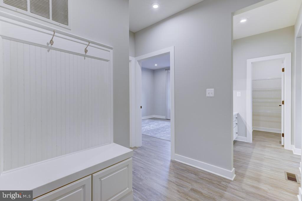 FAUQUIER SPRINGS COUNTRY CLUB - Residential Lease
