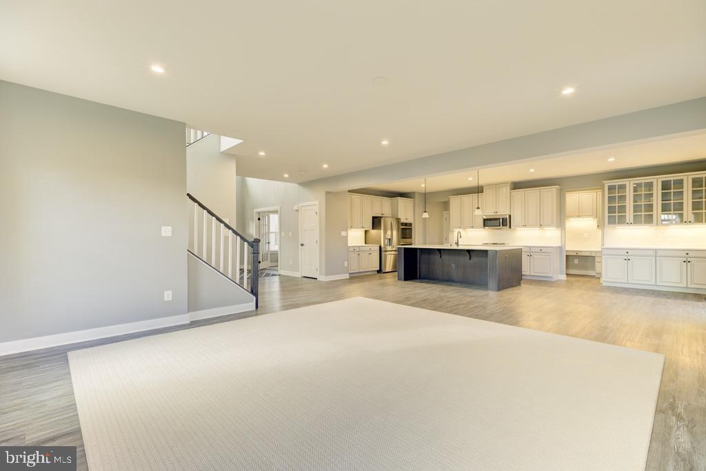 FAUQUIER SPRINGS COUNTRY CLUB - Residential Lease