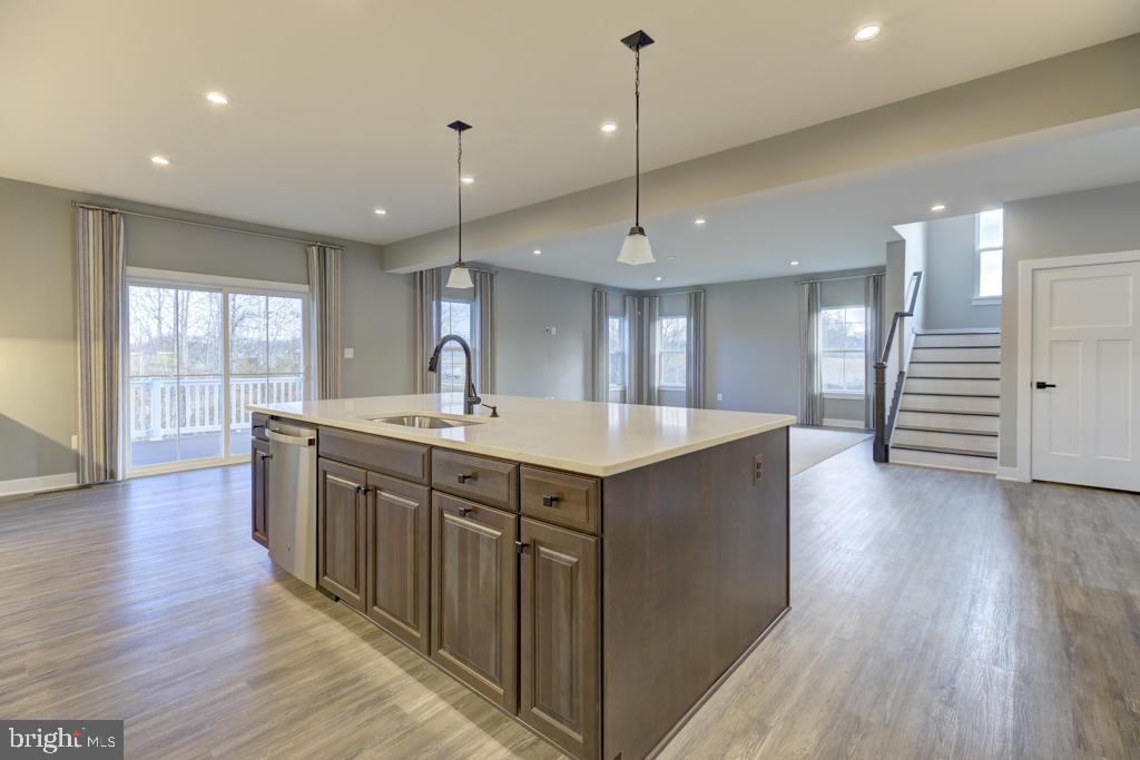 FAUQUIER SPRINGS COUNTRY CLUB - Residential Lease