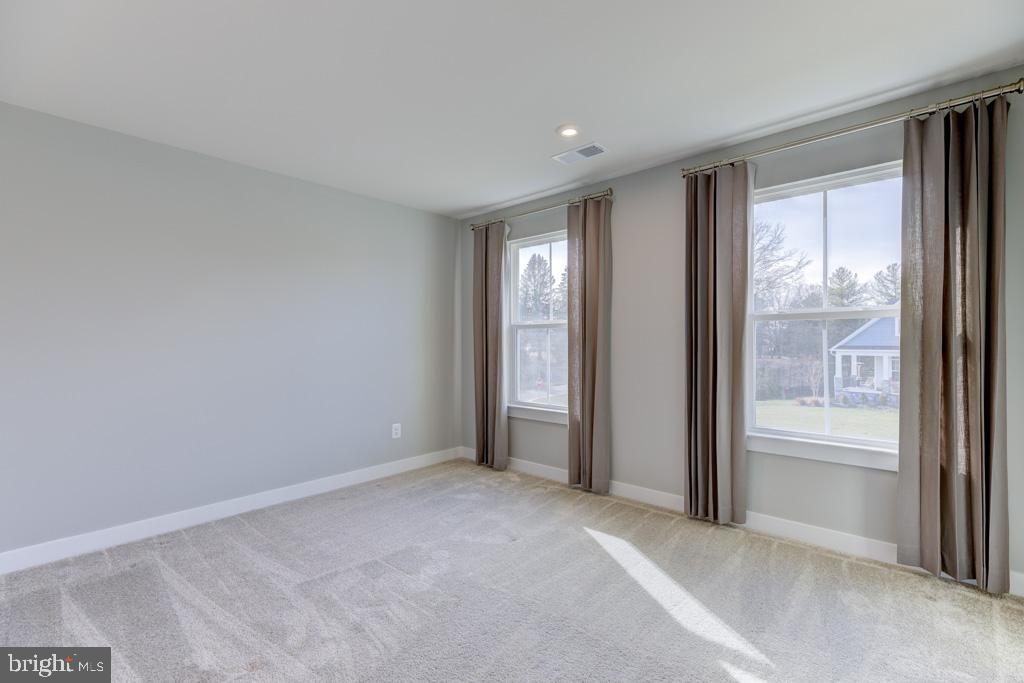 FAUQUIER SPRINGS COUNTRY CLUB - Residential Lease