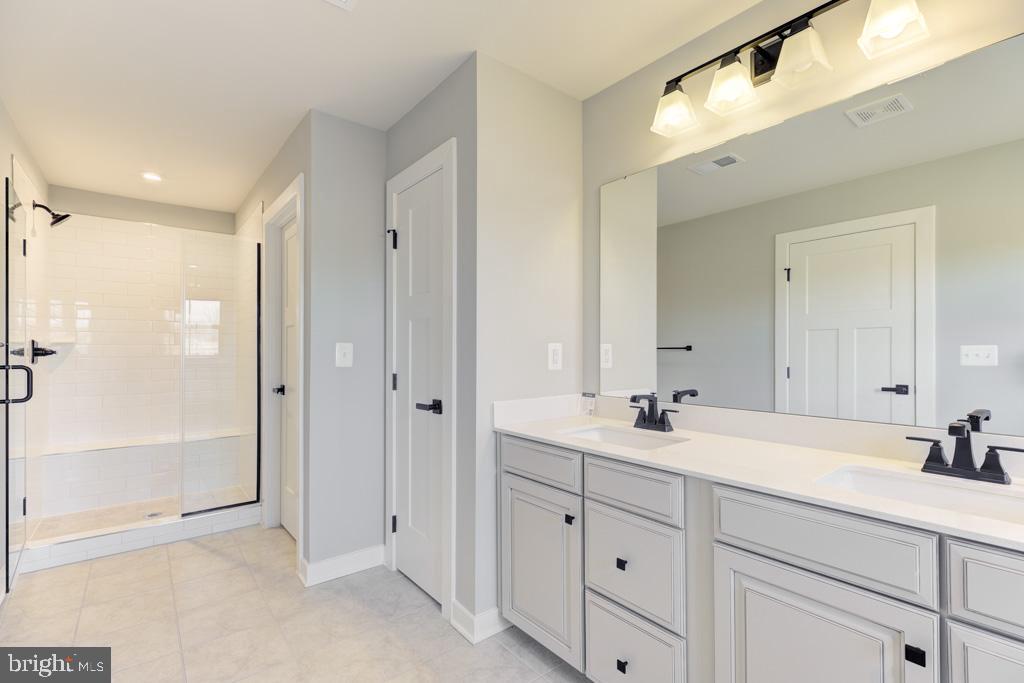 FAUQUIER SPRINGS COUNTRY CLUB - Residential Lease