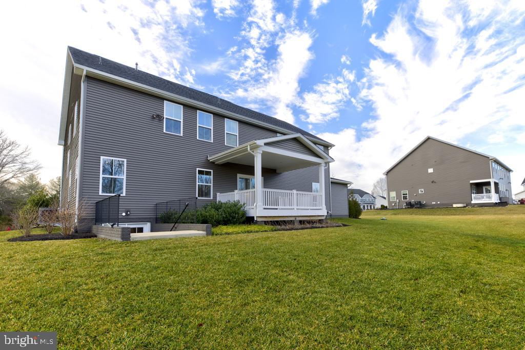 FAUQUIER SPRINGS COUNTRY CLUB - Residential Lease