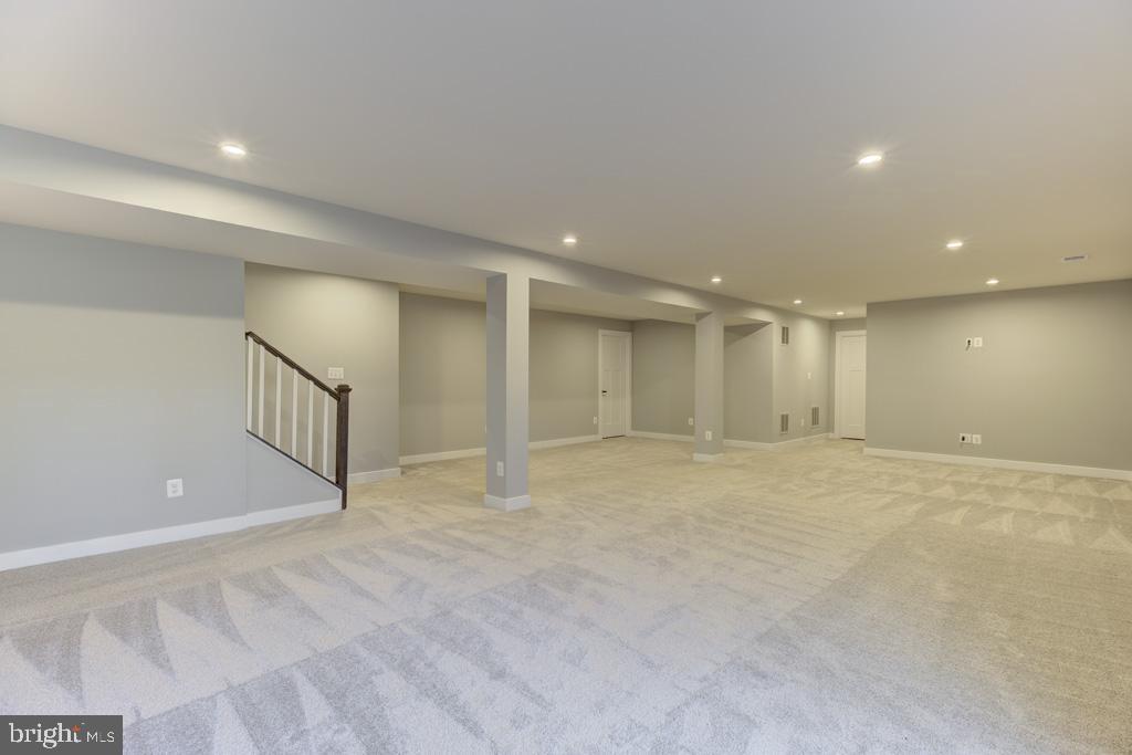 FAUQUIER SPRINGS COUNTRY CLUB - Residential Lease