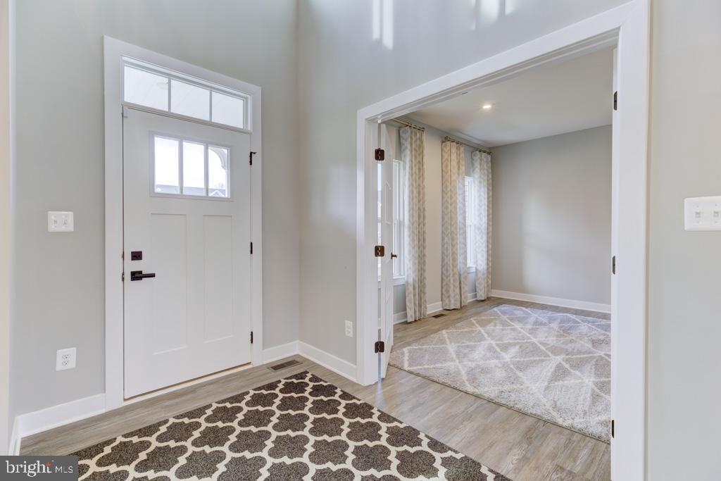 FAUQUIER SPRINGS COUNTRY CLUB - Residential Lease