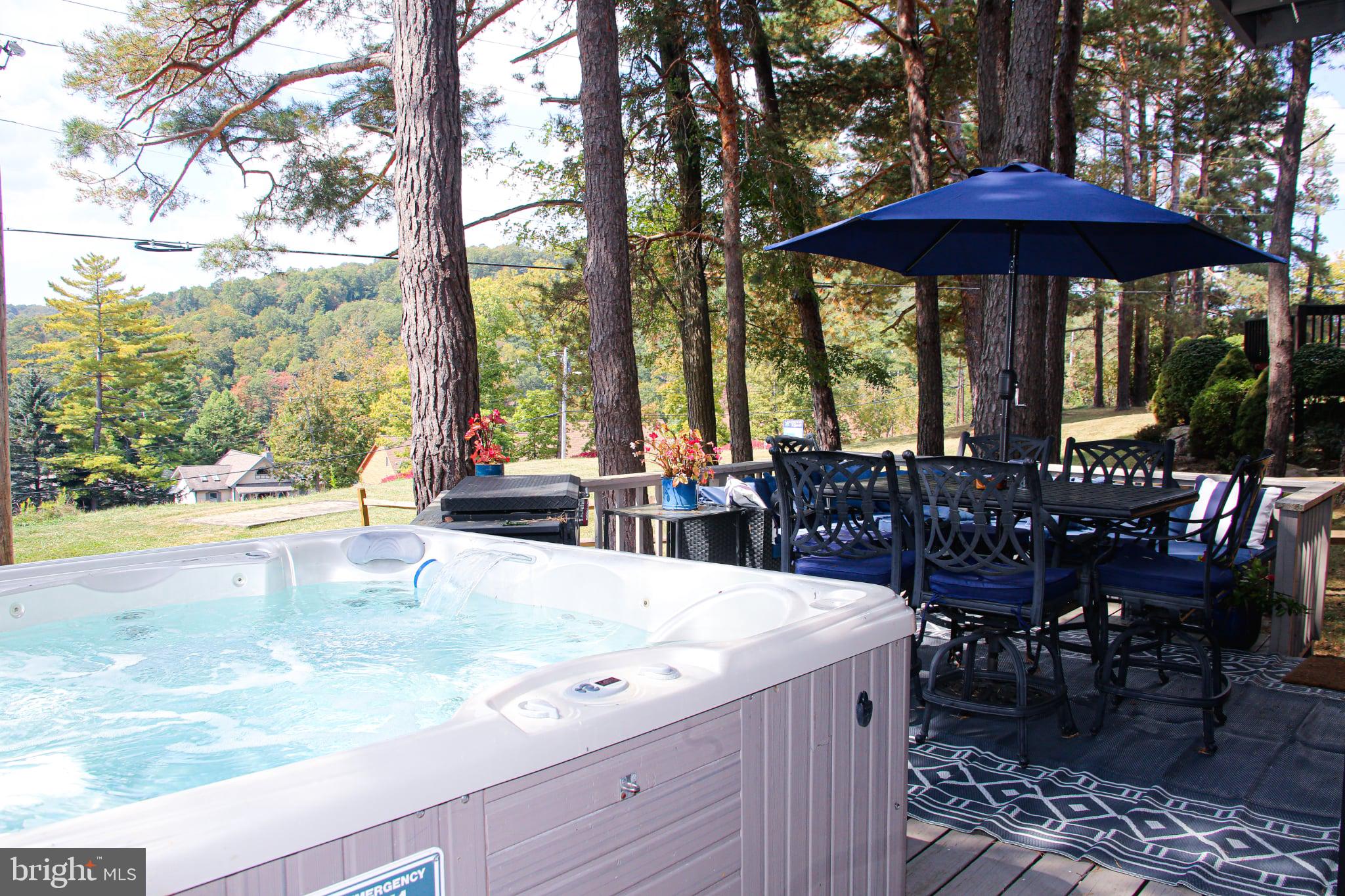 STONE TAVERN - Residential