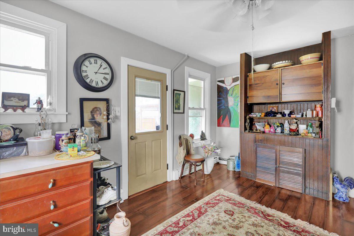 BLUE RIBBON FARMS - Residential