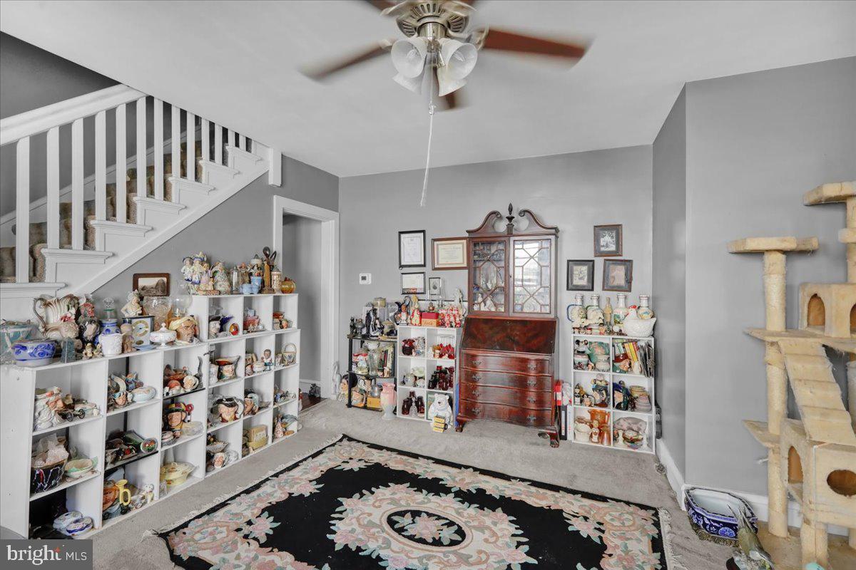 BLUE RIBBON FARMS - Residential