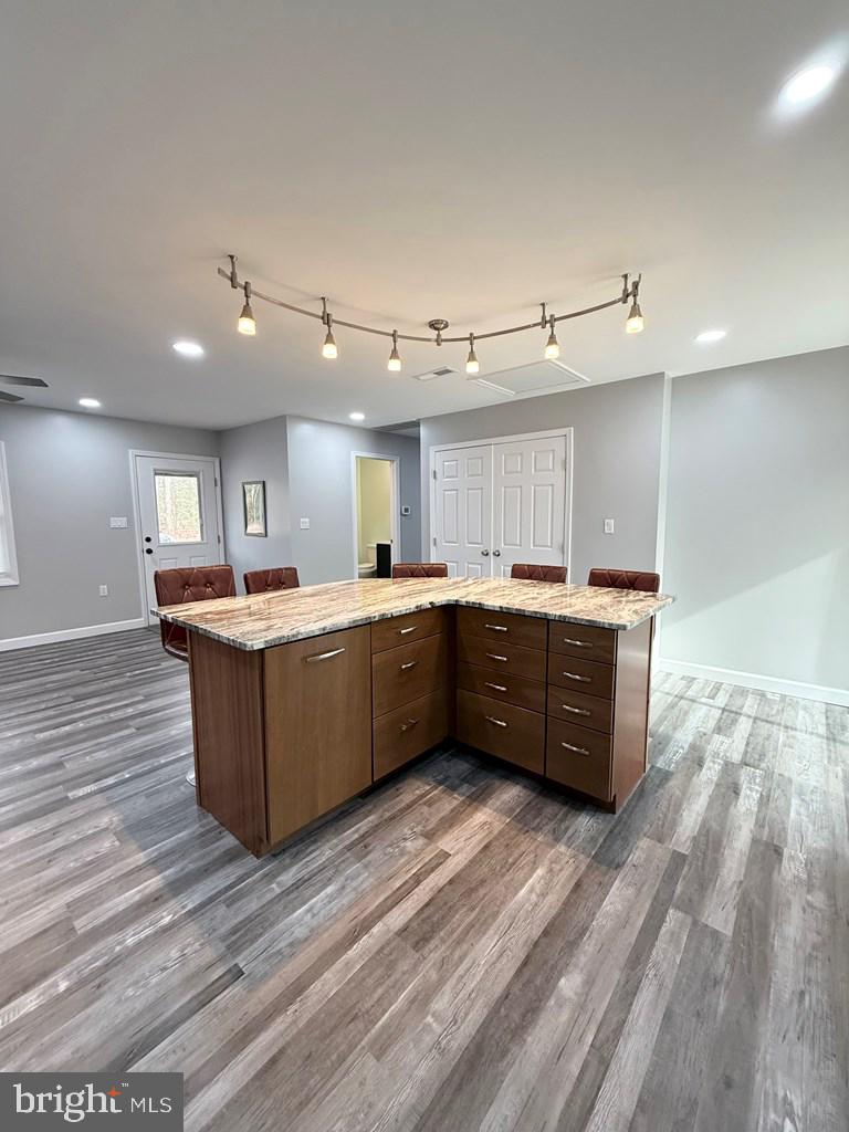 SHERWOOD FOREST SHORES - Residential