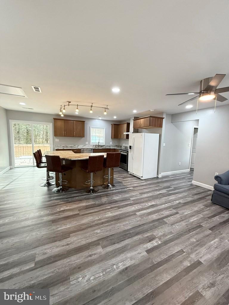 SHERWOOD FOREST SHORES - Residential