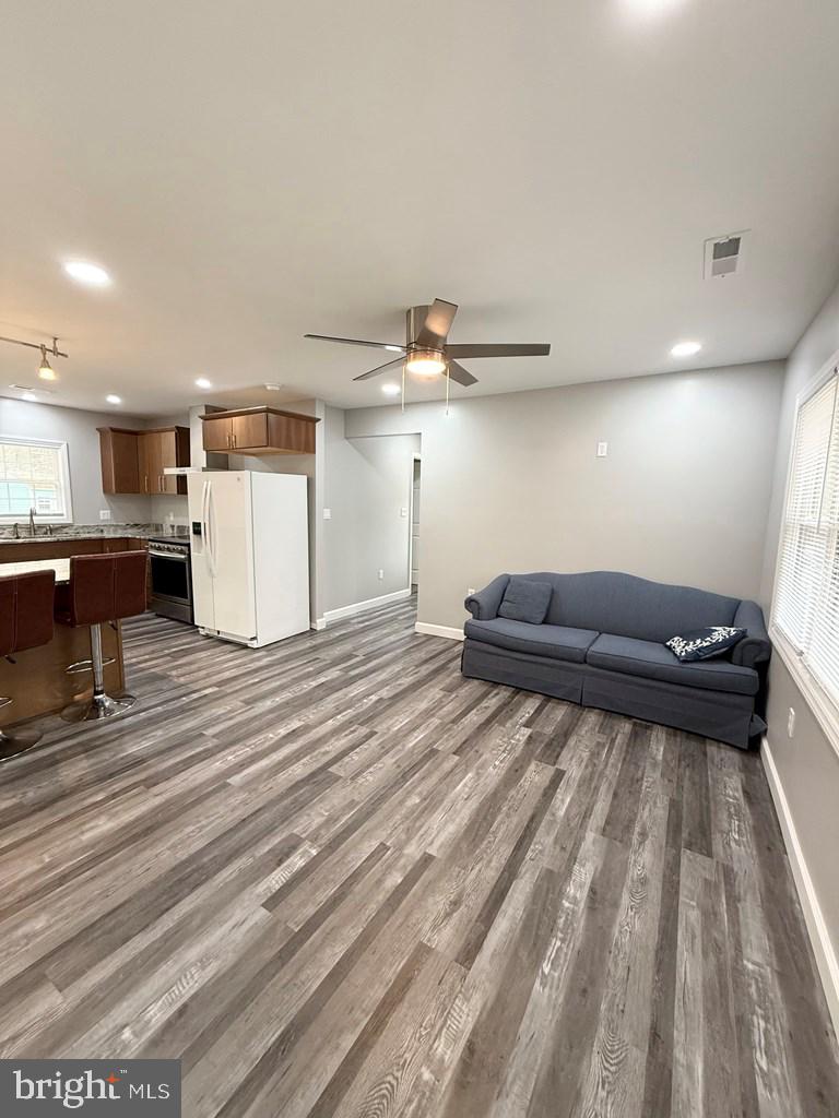 SHERWOOD FOREST SHORES - Residential