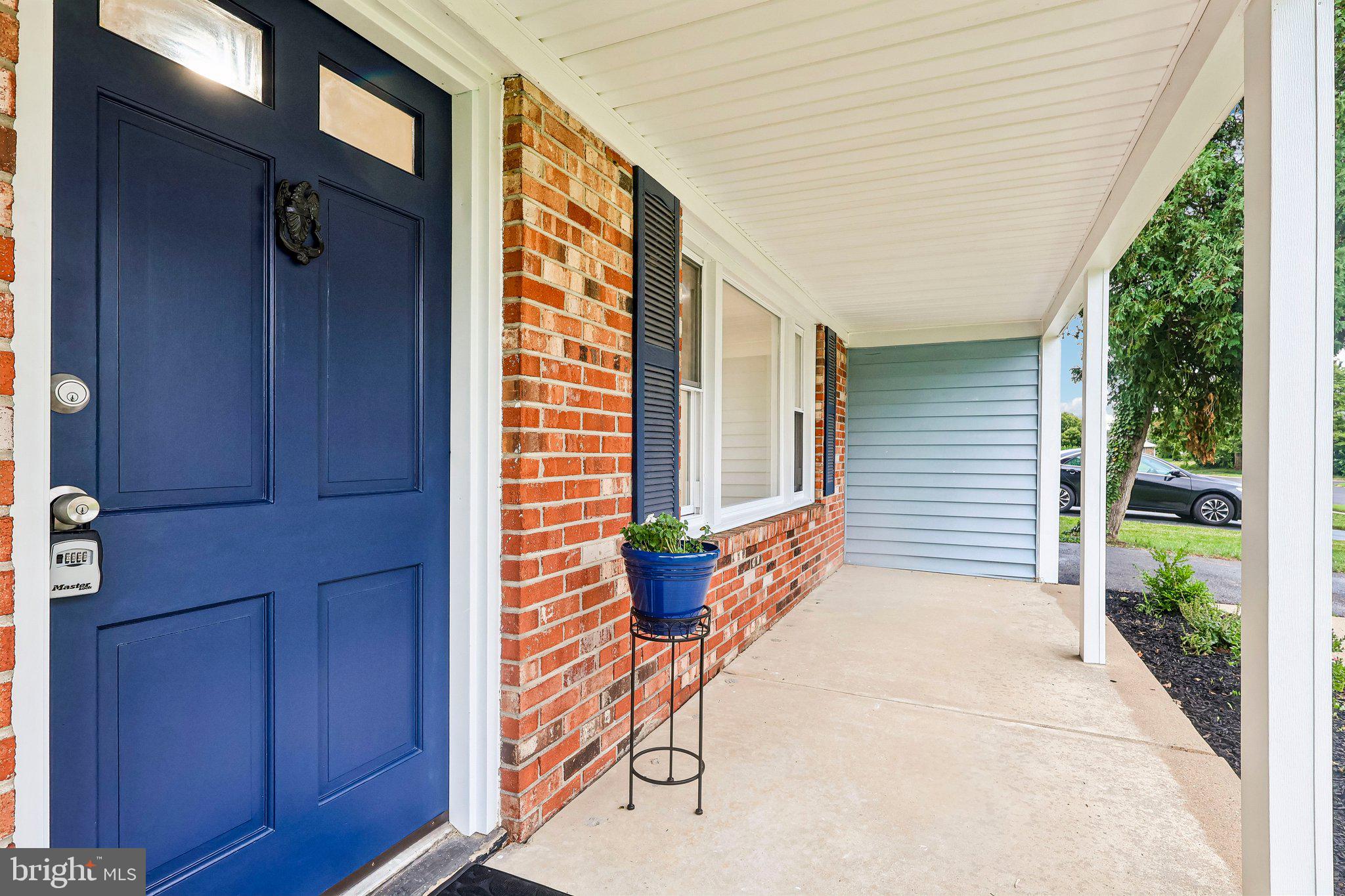 86 E RIVER DRIVE