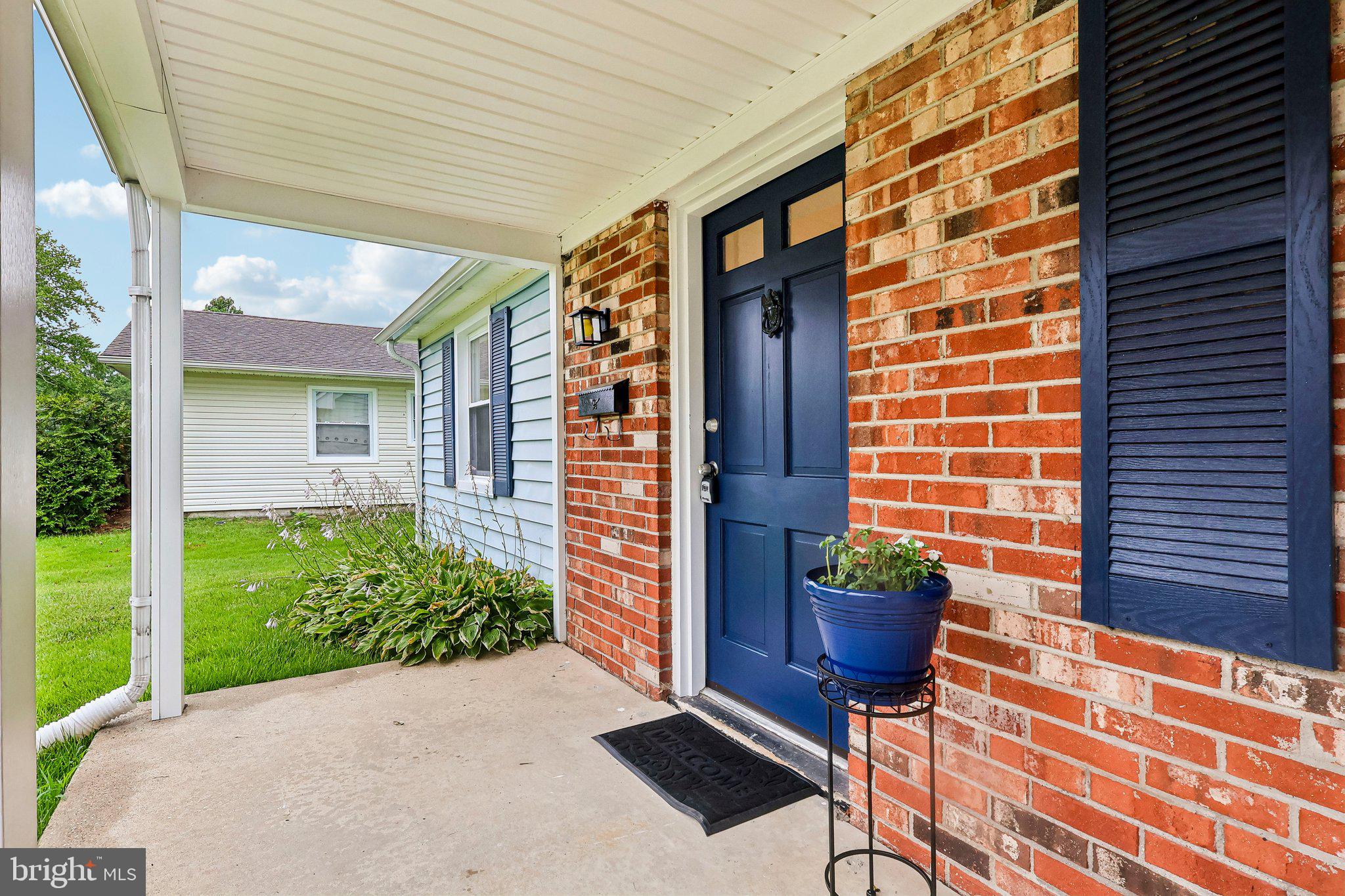 86 E RIVER DRIVE