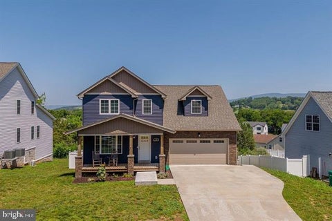 Homes For Sale - 190 Suffolk Drive<br/> Rockingham County, HARRISONBURG, VA 22802