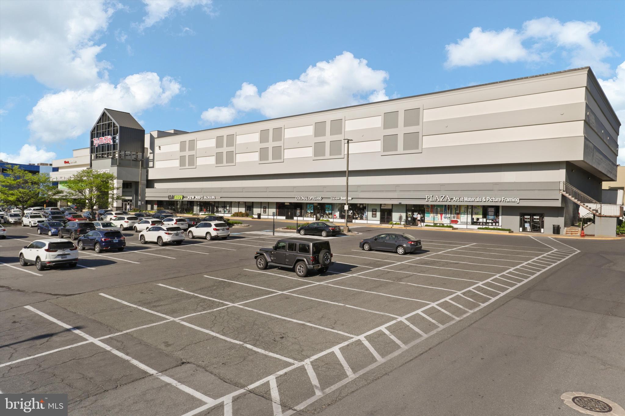 MIRAMONT VILLAS - Residential