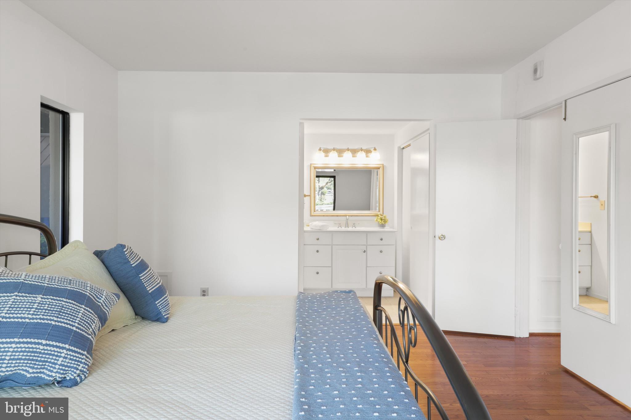 MIRAMONT VILLAS - Residential