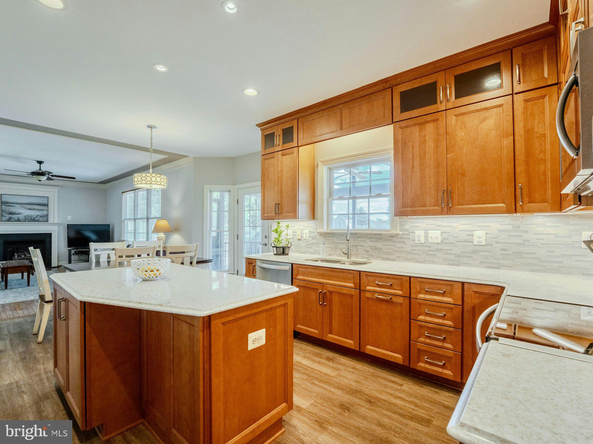 QUARTER BRANCH - Residential