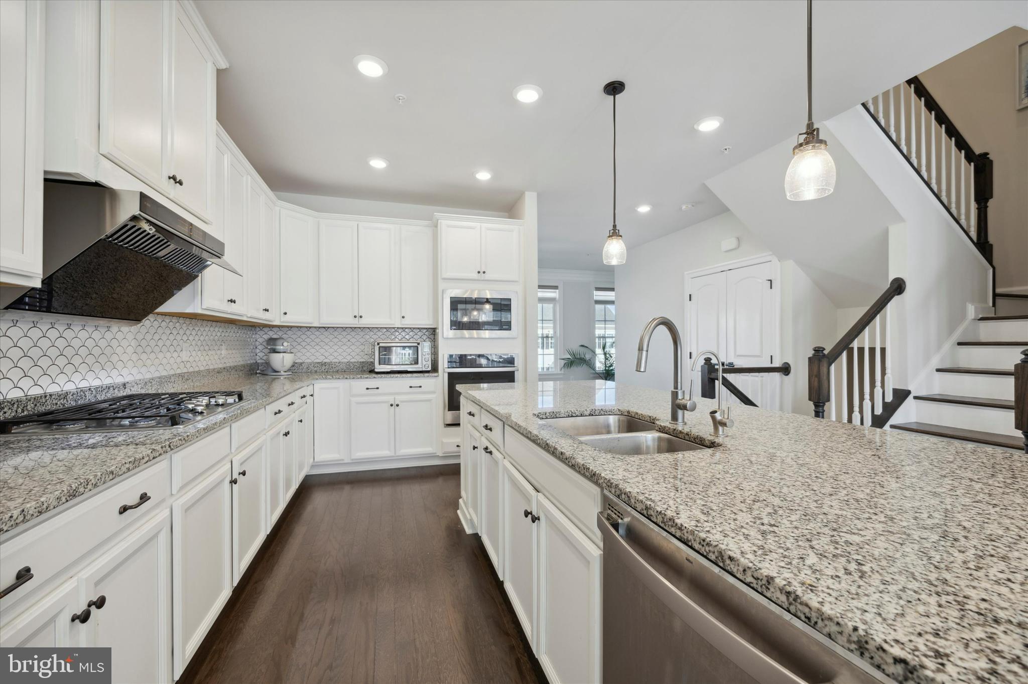 ATWATER - Residential Lease