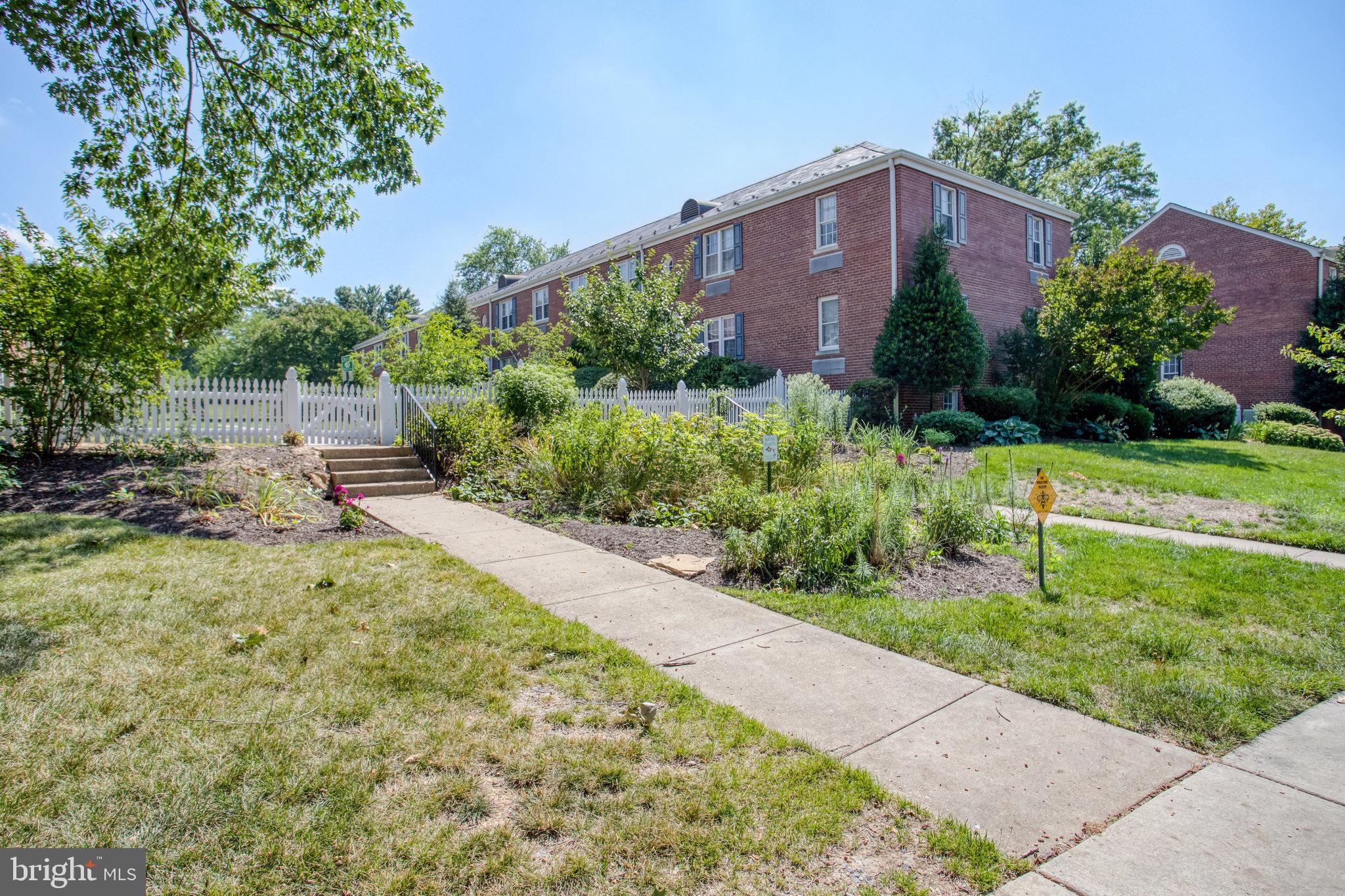 AUBURN VILLAGE - Residential