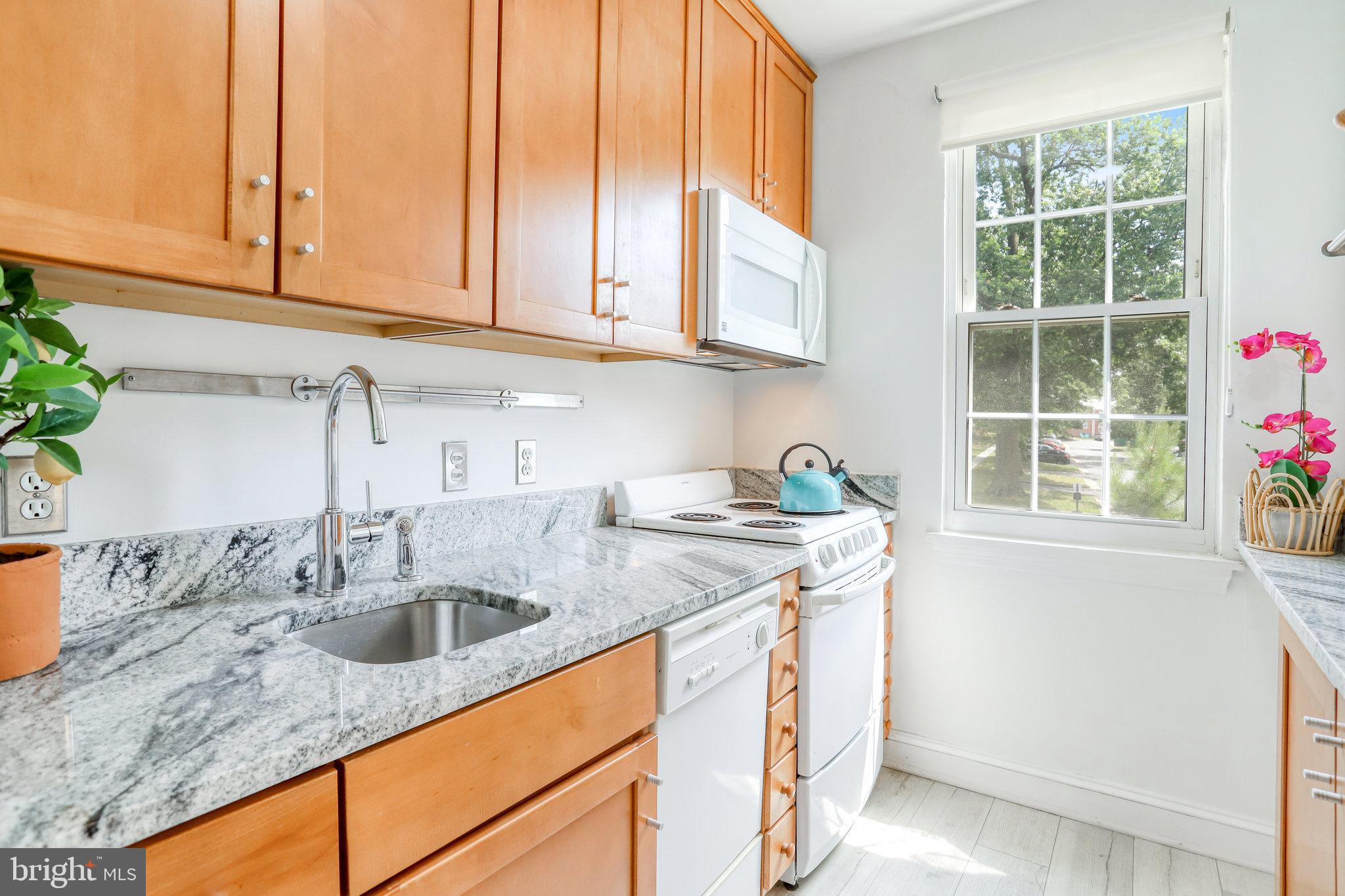 AUBURN VILLAGE - Residential