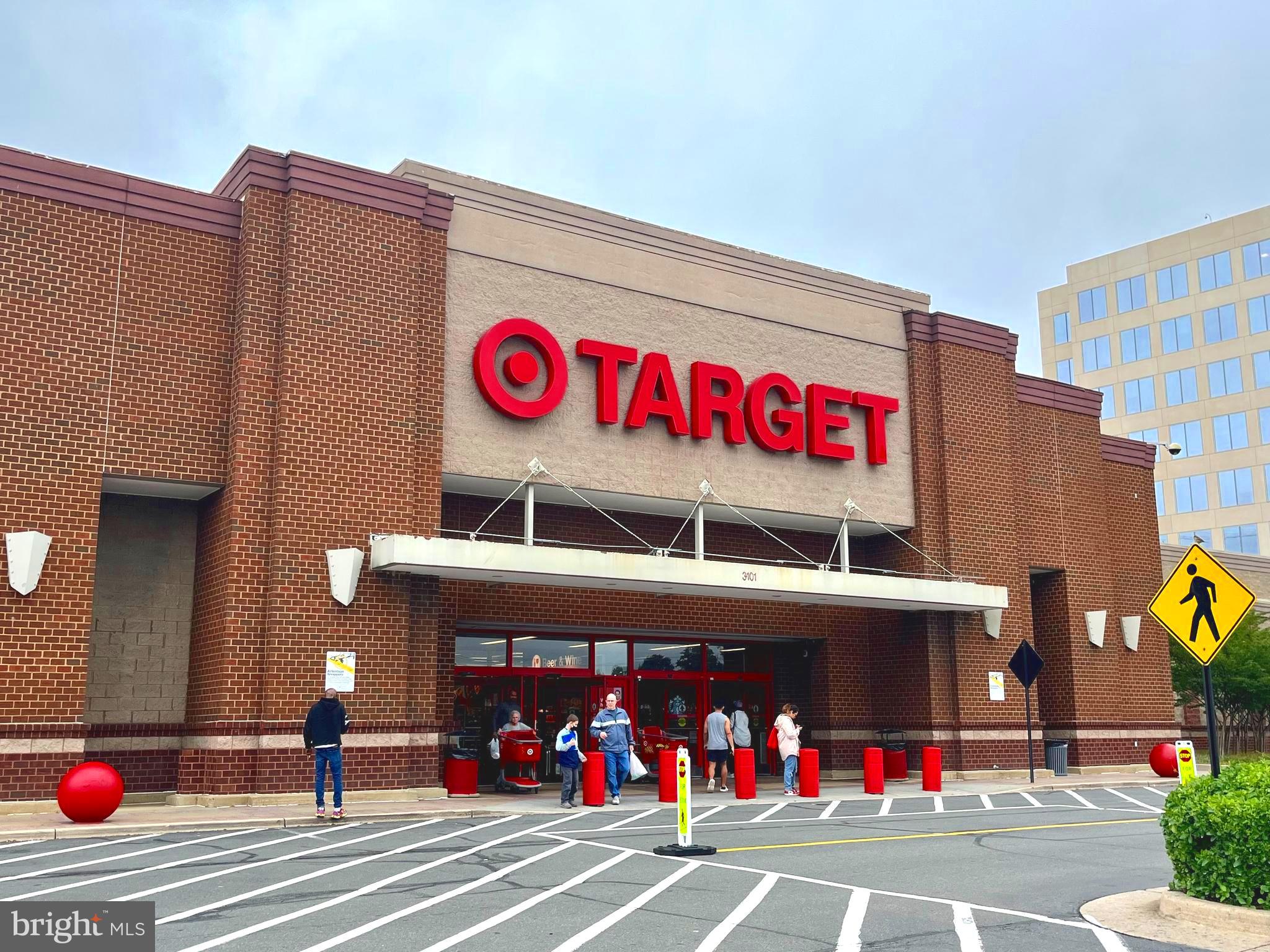 AUBURN VILLAGE - Residential