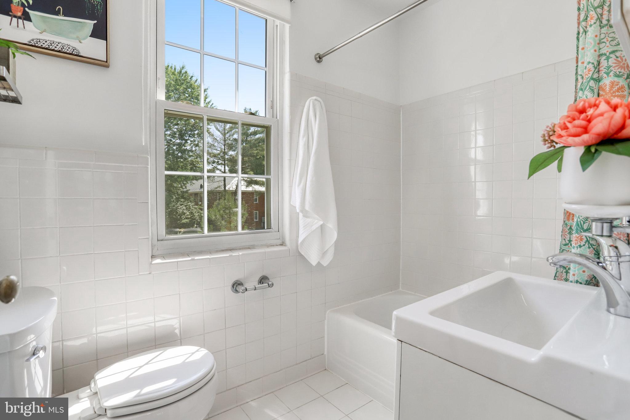 AUBURN VILLAGE - Residential