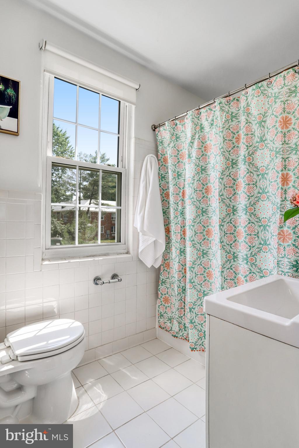 AUBURN VILLAGE - Residential