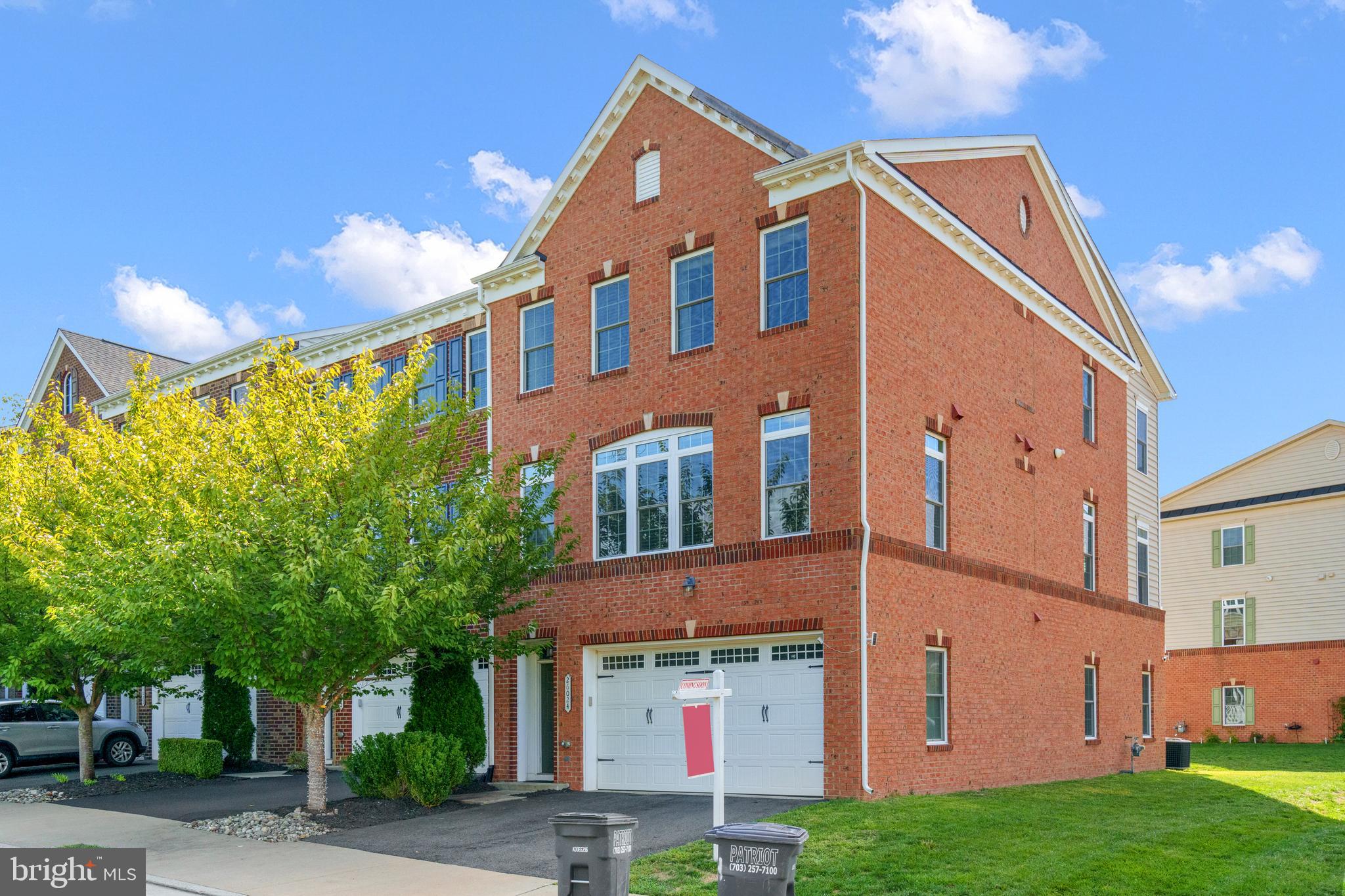 SEVEN HILLS - Residential