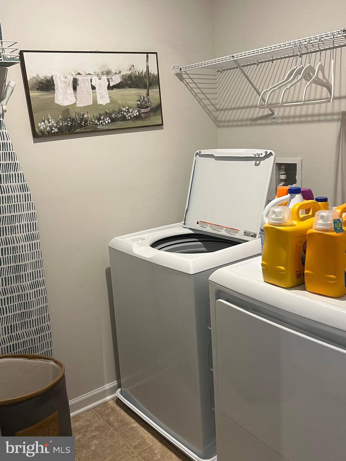 CAMBRIDGE - Residential Lease