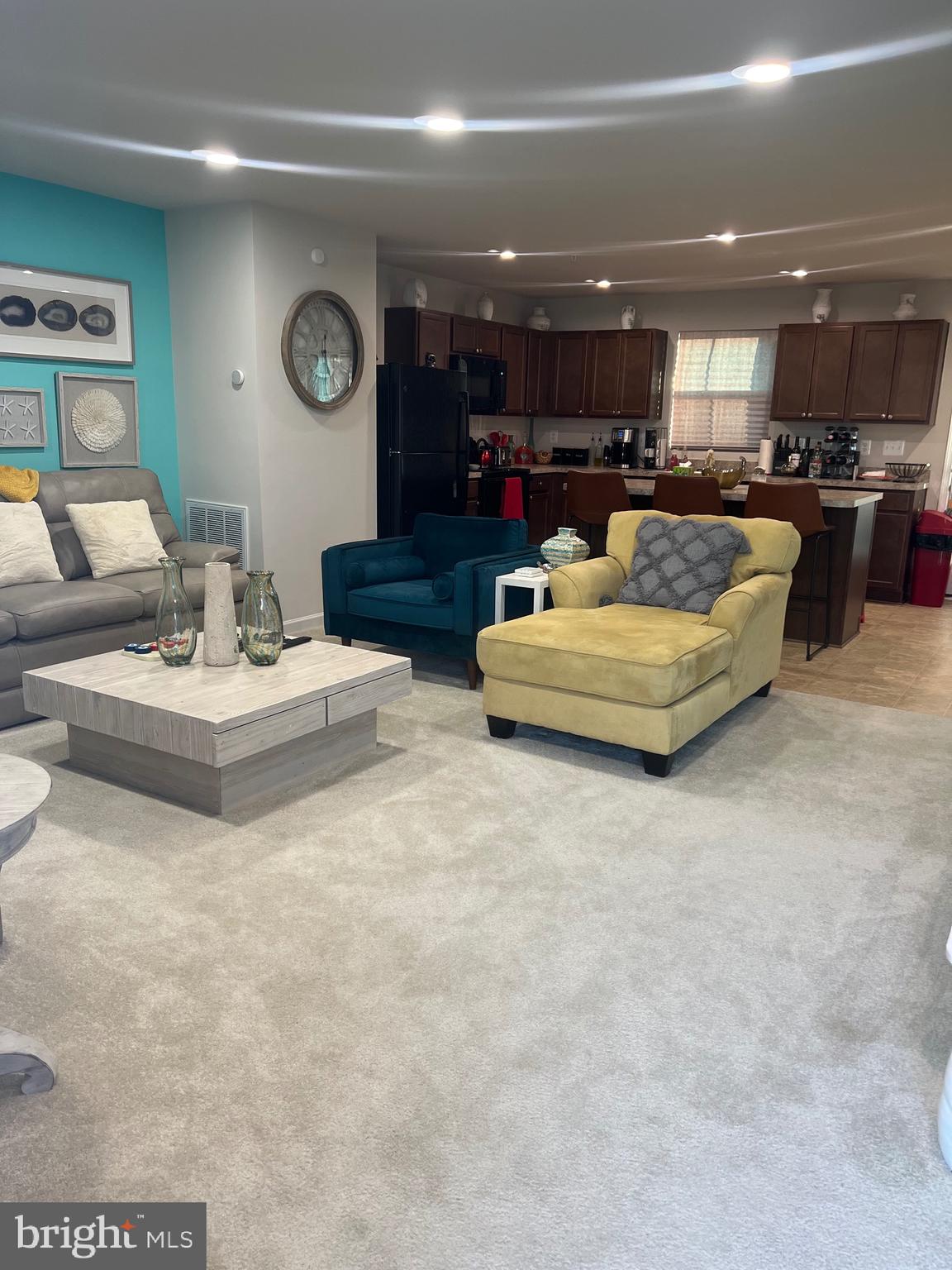 CAMBRIDGE - Residential Lease