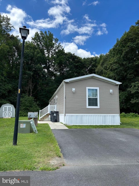 Mobile Home For Rent - 16 Loxley Lane<br/> Kent County, HARTLY, DE 19953