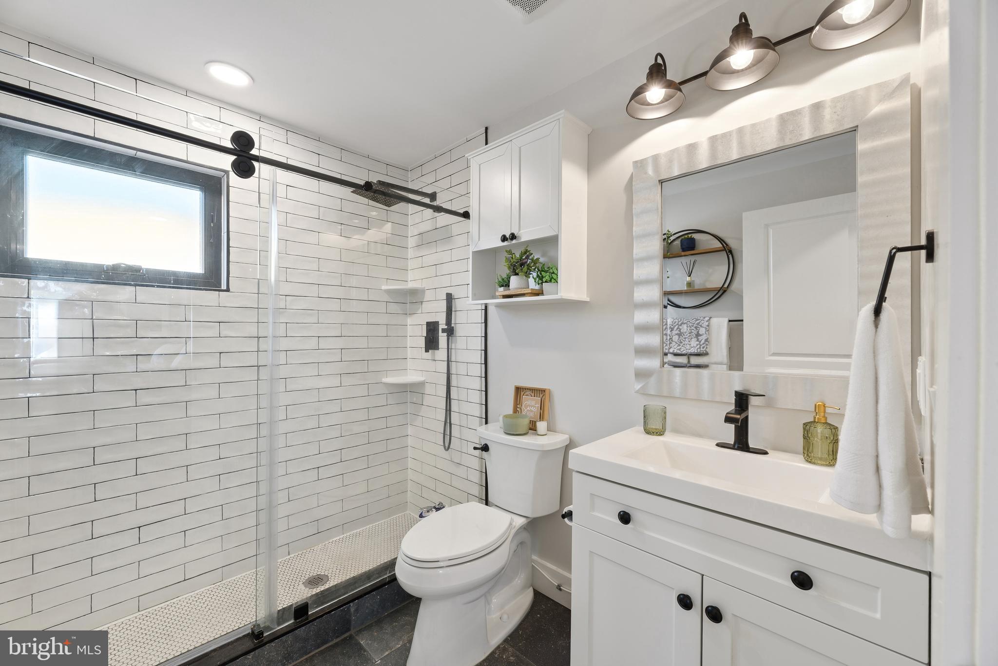 EASTPORT - Residential