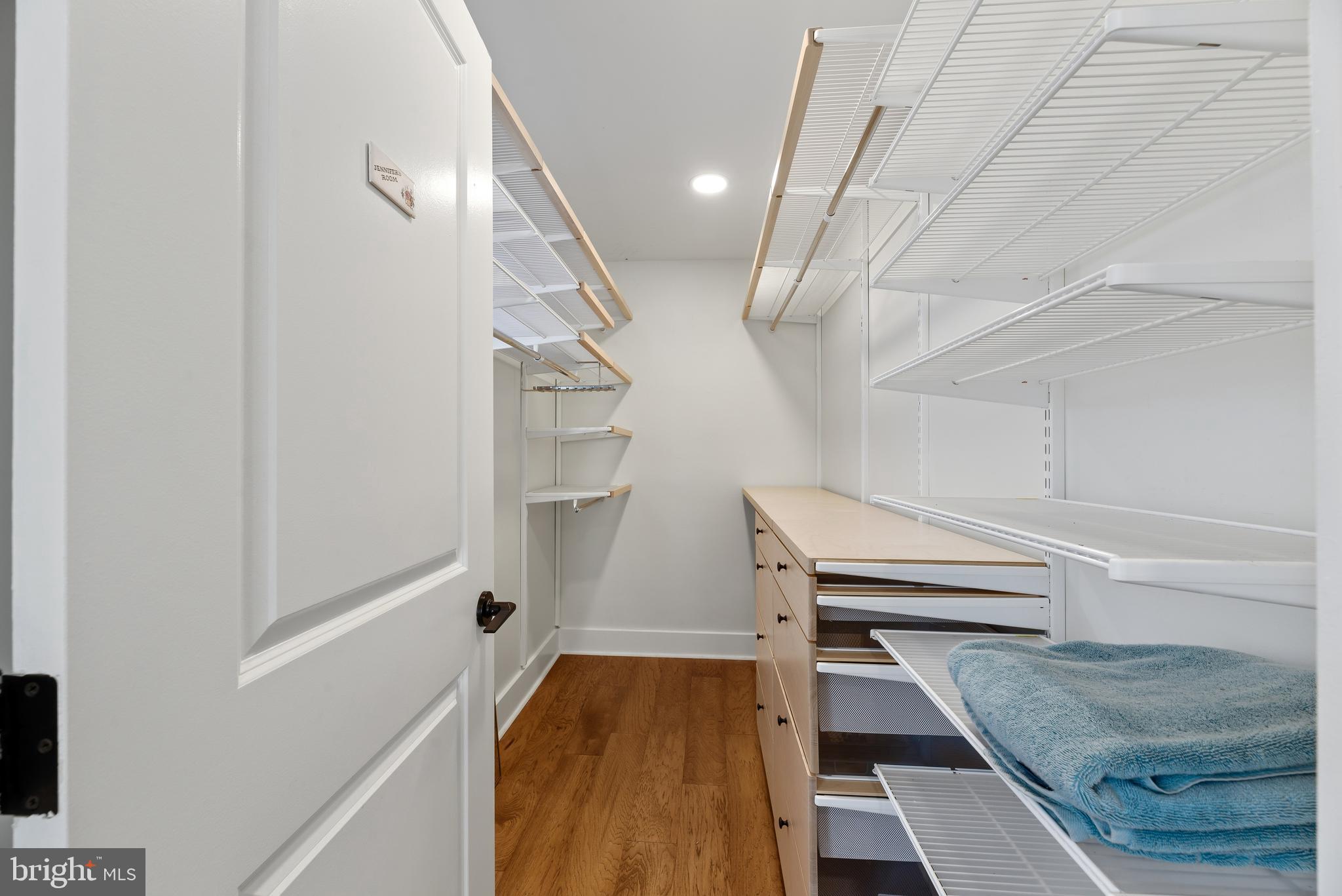 EASTPORT - Residential