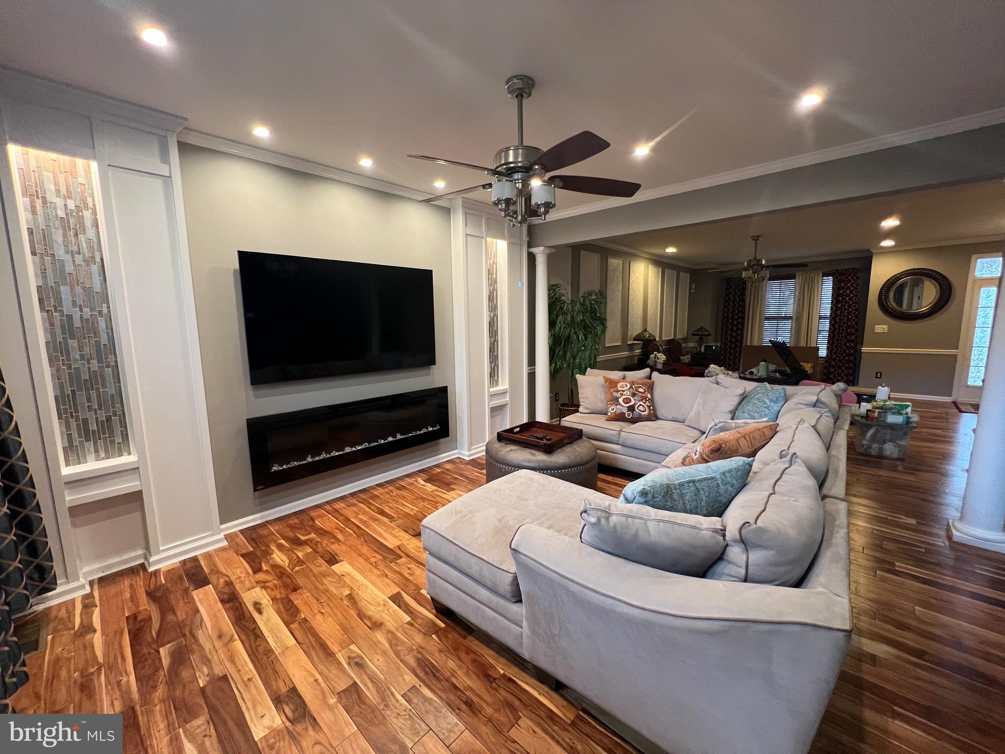 1116 S OLMSTED PARKWAY