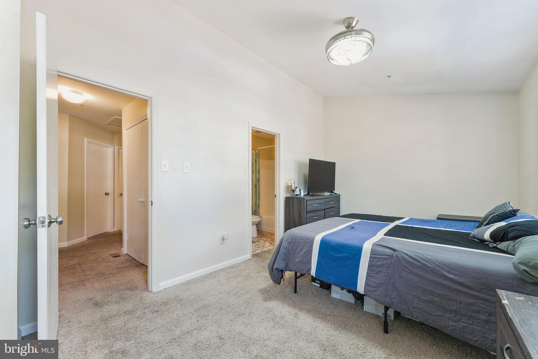 FORESTVILLE PARK - Residential