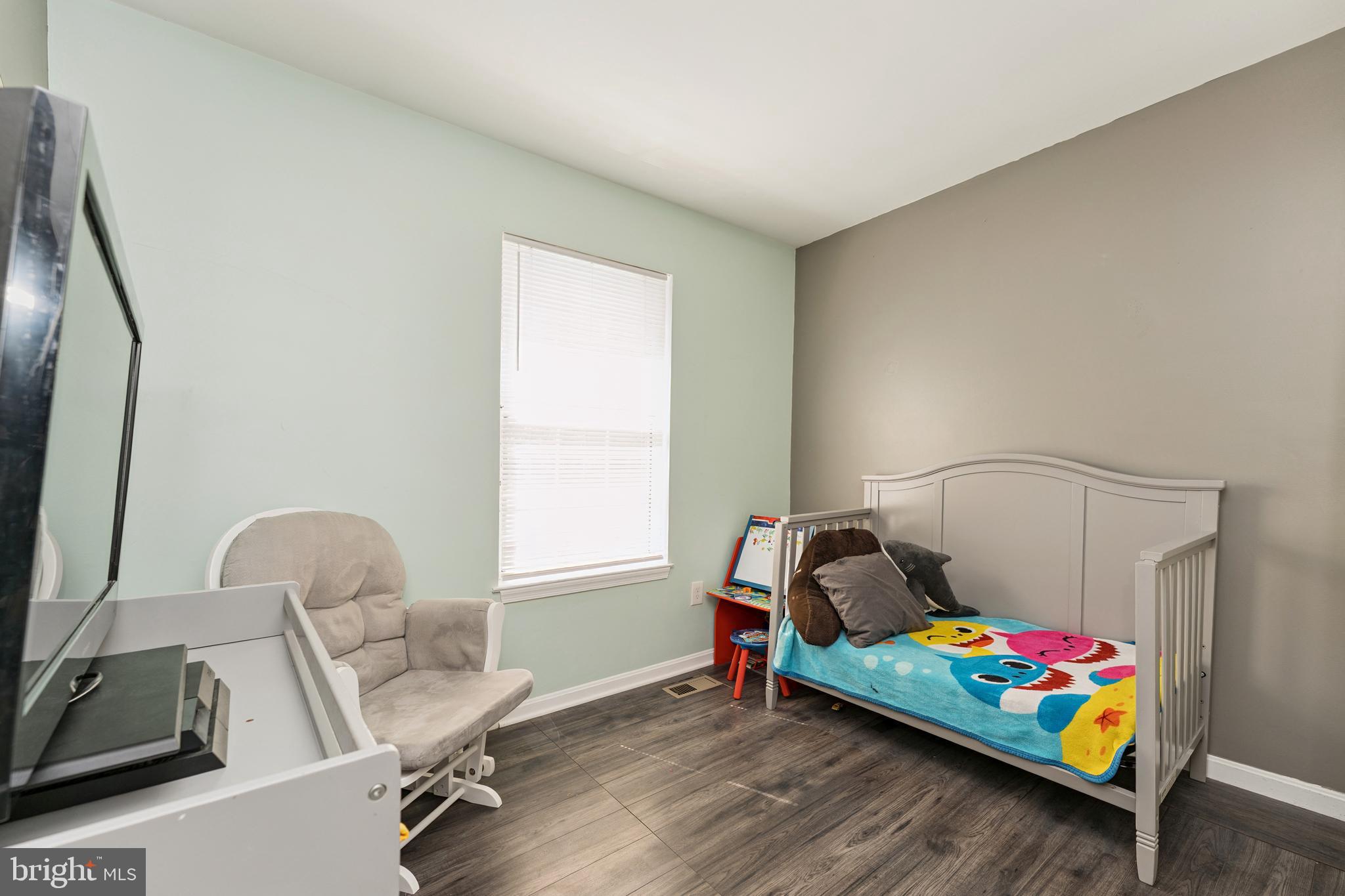 FORESTVILLE PARK - Residential