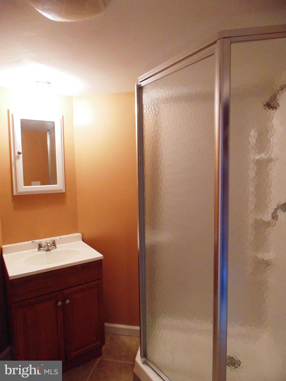 MILL CREEK - Residential Lease