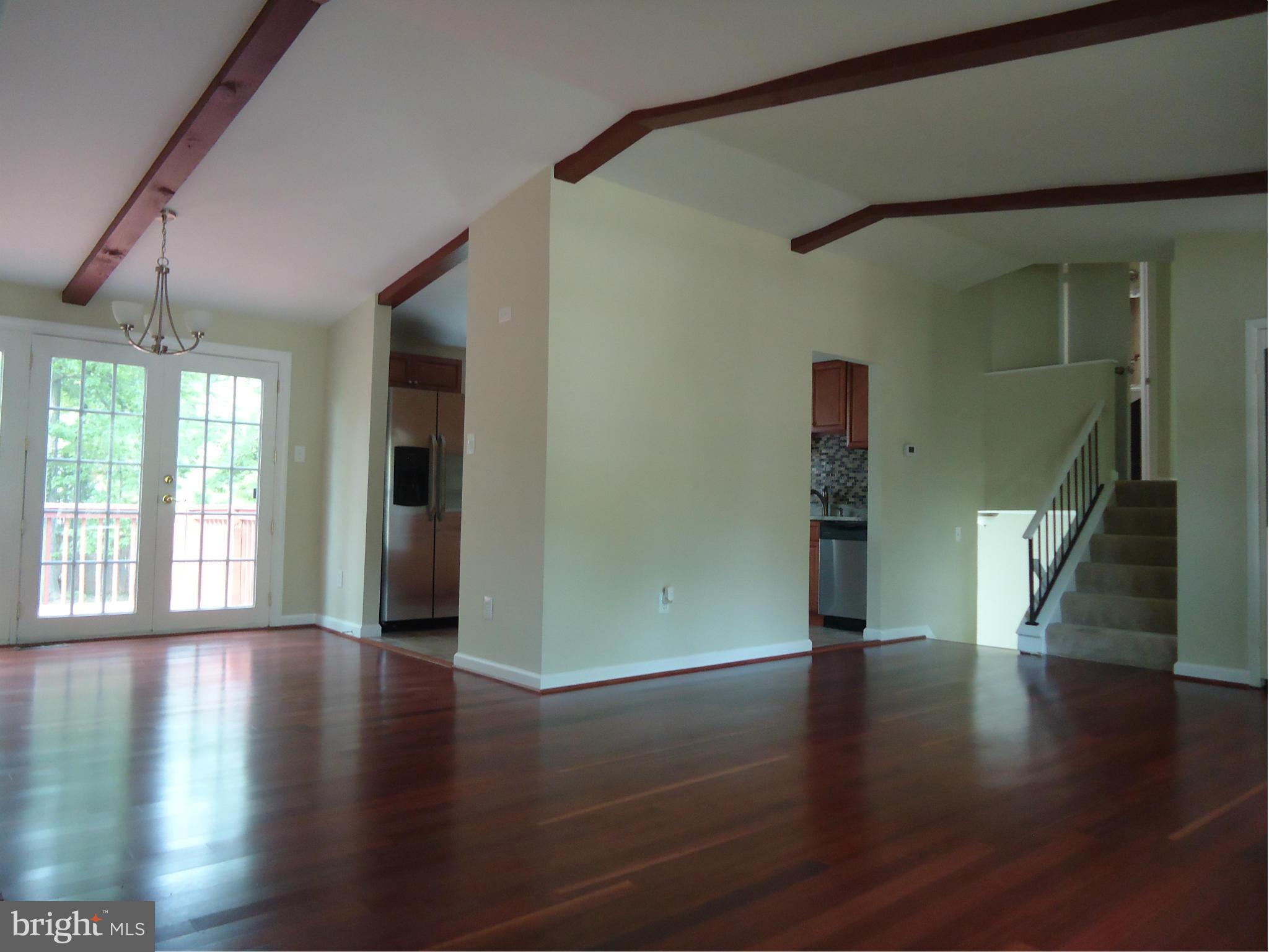 TANTALLON ON THE POTOMAC - Residential