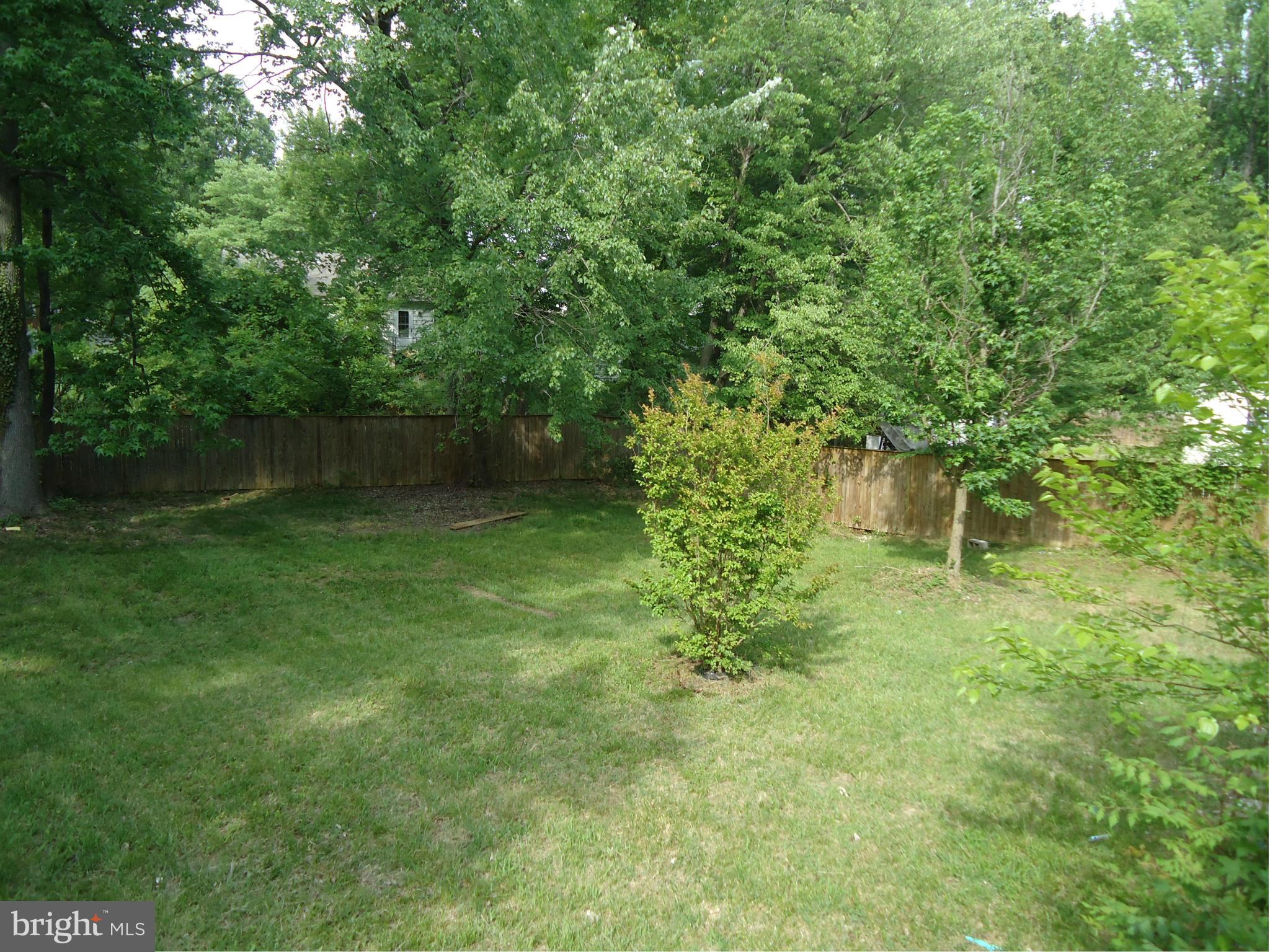 TANTALLON ON THE POTOMAC - Residential