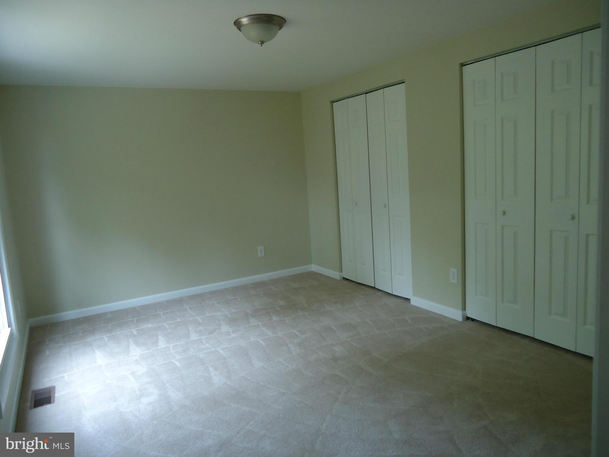 TANTALLON ON THE POTOMAC - Residential