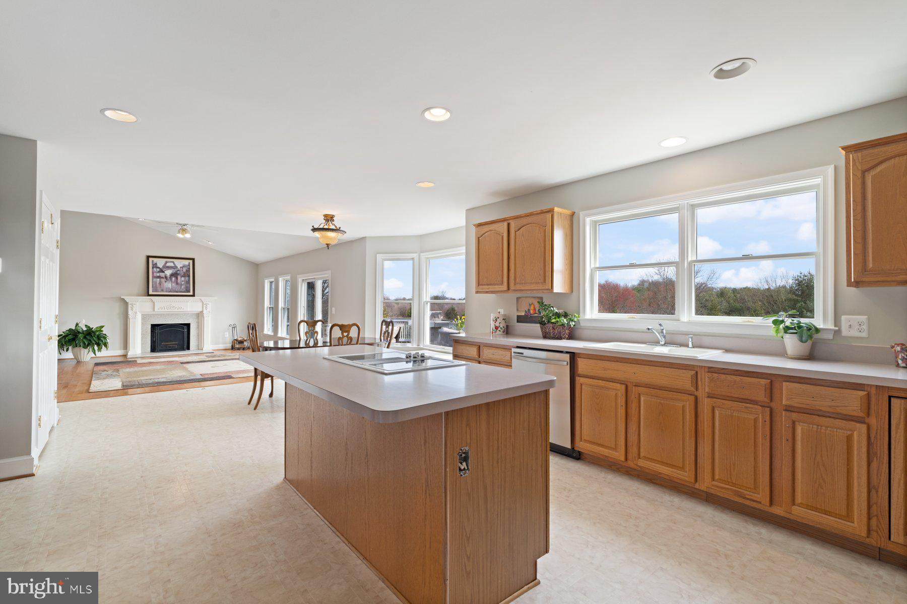 CAMDEN DOWNS - Residential