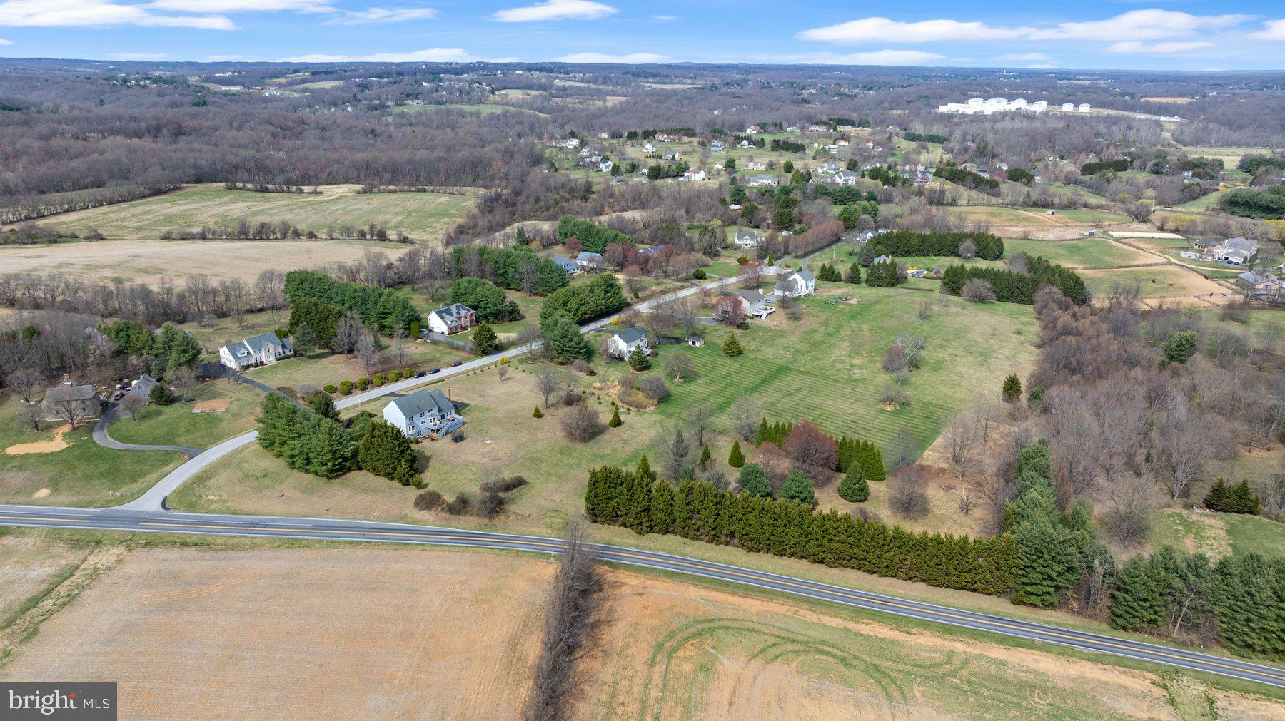 CAMDEN DOWNS - Residential